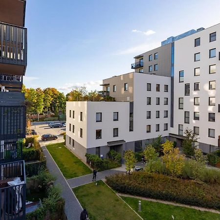 Warsaw Ulrychow Apartment With Parking By Renters Buitenkant foto